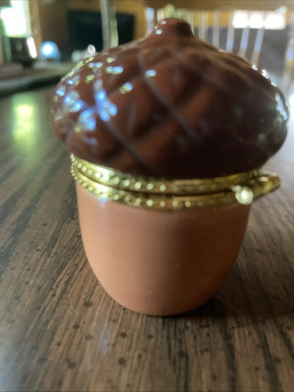 Vtg 90s hallmark mini Acorn Trinket Box with Gold Accent